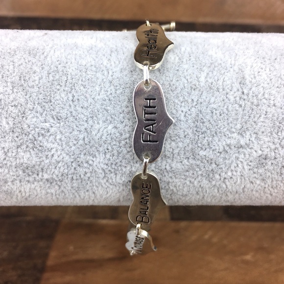 Sterling Silver Inspirational Heart Bracelet 8” - Picture 7 of 7